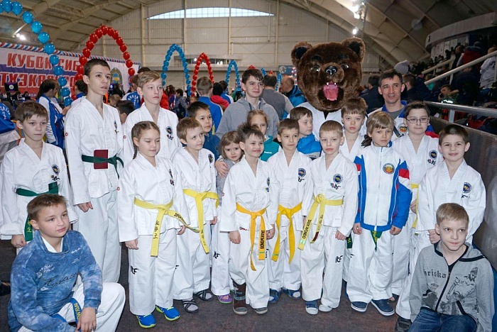 Тюменский «Авангард» победам в Омске рад!