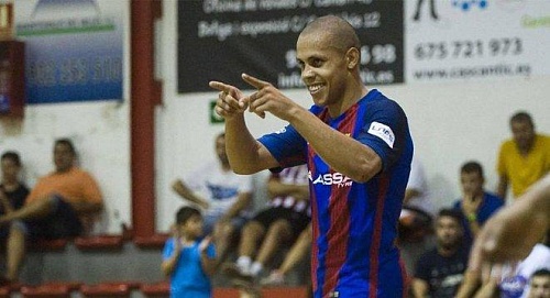 Феррао больше всех забивает в Испании