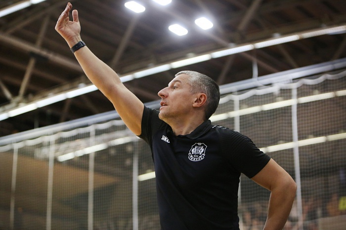 Главный тренер мини-футбольного клуба «Тюмень» Максим Горбунов: «Не имели права не дать Кириллу Суханову сыграть и во втором матче»