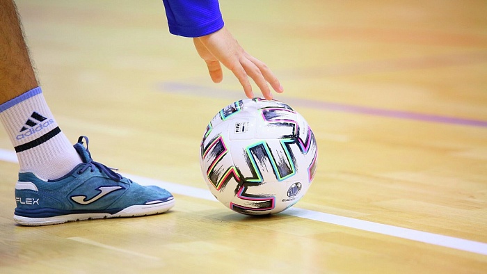 Тюменский «Вектор» добыл золото, а «Тобол» из Тобольска  выиграл серебро чемпионата области по мини-футболу