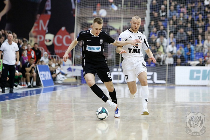 Футзальный клуб «Тюмень» обыграл «Синару» из Екатеринбурга