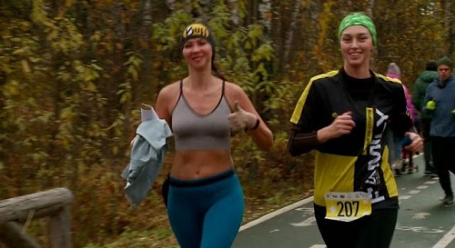 Что  можно сделать за один час? Например, попробовать пробежать осенний полумарафон