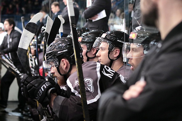 Петриков тренируется в общей группе, Кравченко вернулся на лед