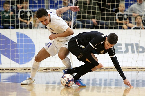 МФК «Тюмень» дома проведет первый матч финала (ОНЛАЙН)