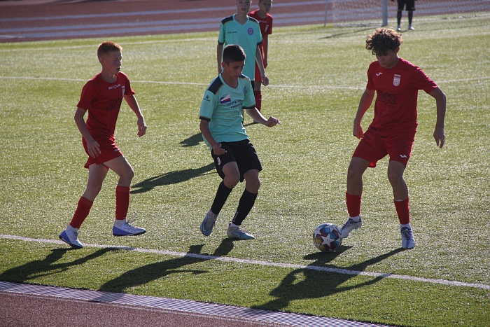 Юные тоболяки стали вторыми, а золото взяли футболисты из Первоуральска