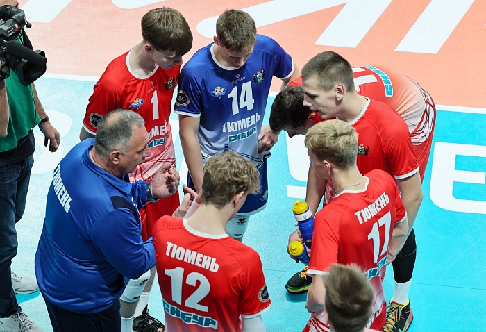 Тренер волейбольной команды «Тюмень» Сергей Саркисян: «Попросил своих подопечных ничего не бояться и сыграть, как они умеют»