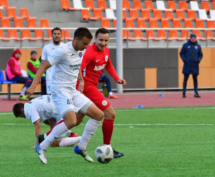 ФК «ИЛЬПАР» сделал ничью с нижнетагильским «Уральцем-ТС», а «Тюмень-2» едва не упустила победу над «Молнией» из Омска