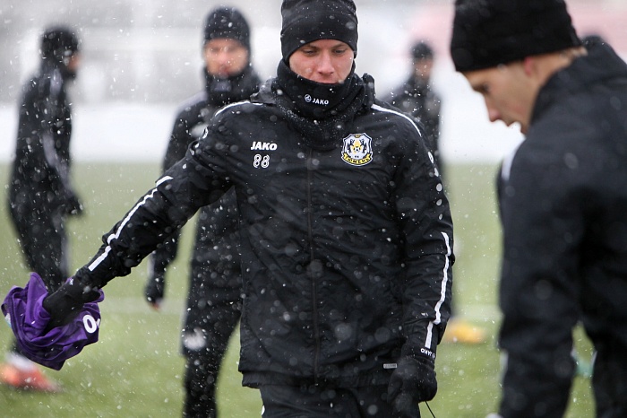 Тренировка ФК «Тюмень» перед первой домашней игрой в 2022 году