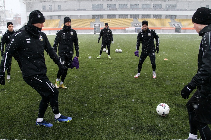 Тренировка ФК «Тюмень» перед первой домашней игрой в 2022 году