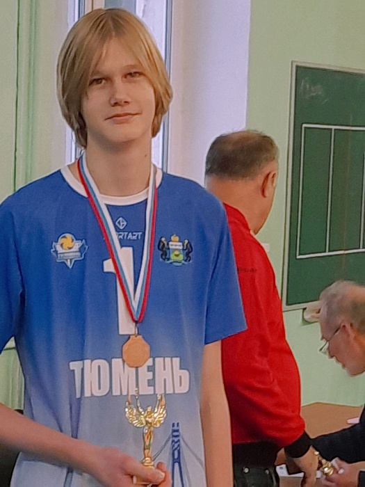 Тюменские волейболисты взяли бронзу полуфинала первенства России