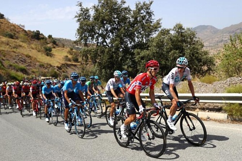 Молар сдвинул с пьедестала чемпиона мира