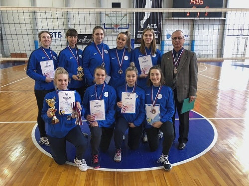 Тюменки взяли студенческую бронзу