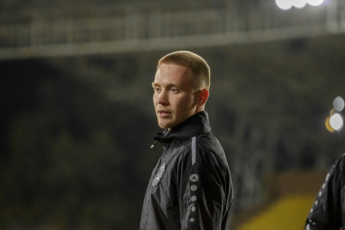 Полузащитник футбольного клуба «Тюмень» Владимир Лаптев: «Мы должны побеждать в каждой игре, поэтому любая потеря очков очень портит нам настроение»