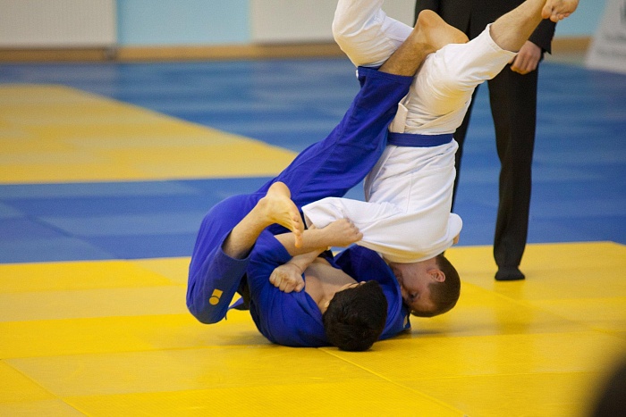 Город оружейников увидит схватки юных борцов