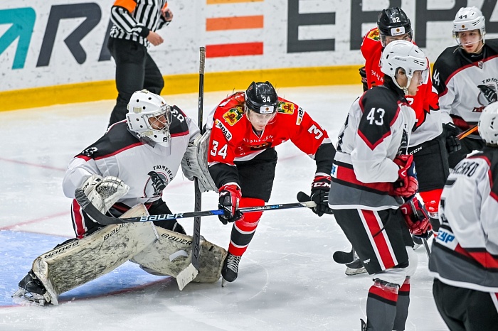 «Тюменский Легион» в матче чемпионата Молодёжной хоккейной лиги проиграл в Новокузнецке