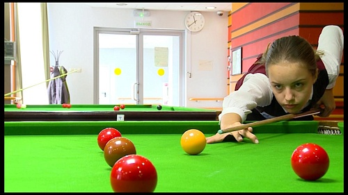 Снукер - дело серьёзное. Что ставят на кон молодые тюменки, выбирая дело жизни