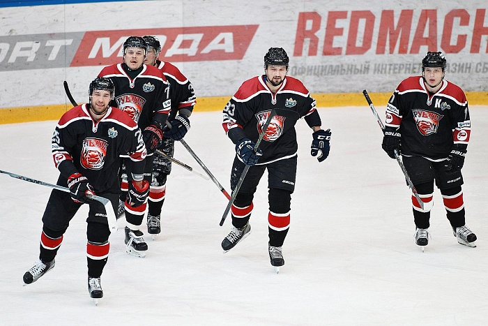 Фото Владимира ОГНЁВА