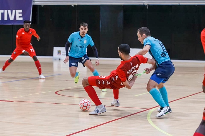 Французы упустили преимущество над бывшей командой Лазаревича