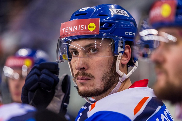 Сменил высшую лигу на «Хернинг»…