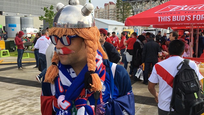 «Обеликс» Давид из Франции желает удачи россиянам