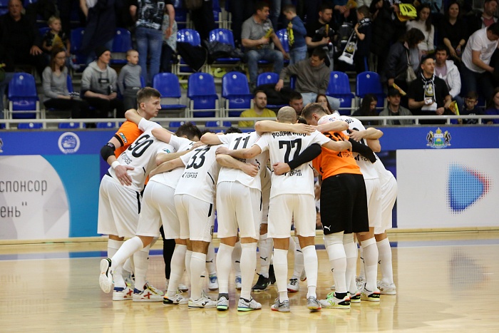 RARI-Суперлига. 1/4 финала. 3 матч. "Тюмень" - "Норильский никель" - 4:4 (3:4 по пенальти)