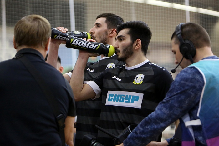 RARI-Суперлига. 1/4 финала. 3 матч. "Тюмень" - "Норильский никель" - 4:4 (3:4 по пенальти)