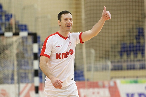 Глеб Разоренов: «Все горят желанием выиграть золотые медали!»