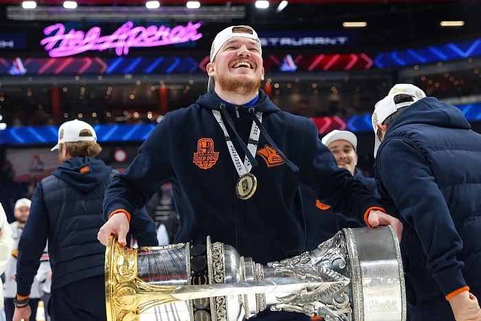 Александр Судницин завершил карьеру и стал тренером вратарей в хоккейном клубе «Металлург» из Магнитогорска