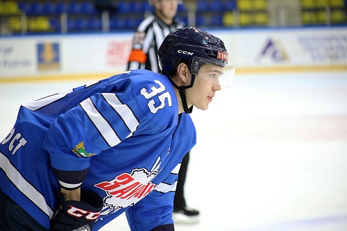 «Зауралье» сохранило пару ведущих защитников