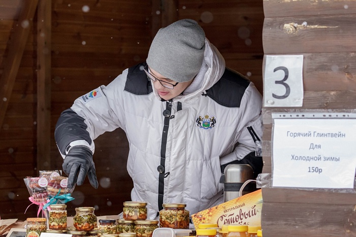 Третий этап PARI-Кубка России по биатлону в Тюмени. Гонка преследования. Мужчины
