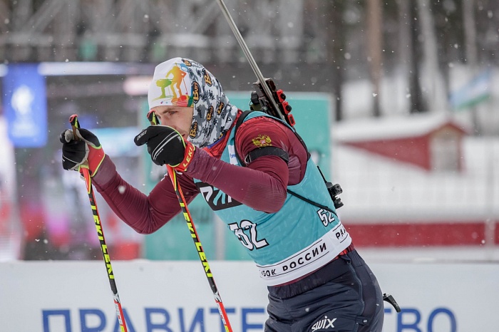 Третий этап PARI-Кубка России по биатлону в Тюмени. Гонка преследования. Мужчины