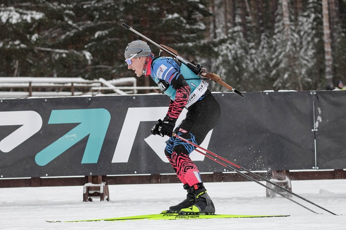 Третий этап PARI-Кубка России по биатлону в Тюмени. Гонка преследования. Мужчины
