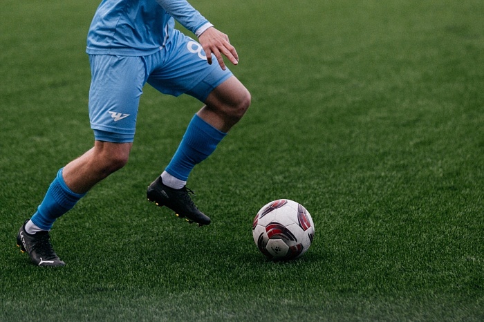 «Геолог» разгромил «Авангард» и остался на первом месте