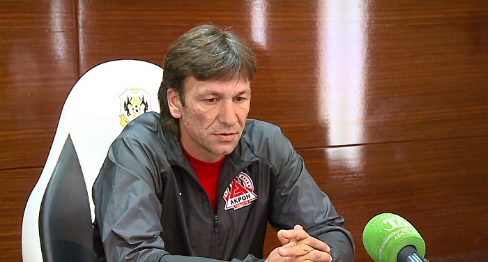 Дмитрий Годунок: «Четверо на замене? Может, билетов не хватило»