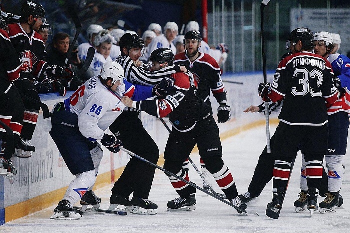 Фото Владимира ОГНЁВА