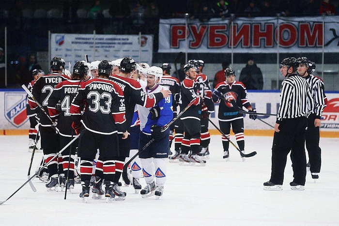 Фото Владимира ОГНЁВА