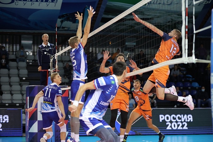 В Сургуте примут кемеровский «Кузбасс»