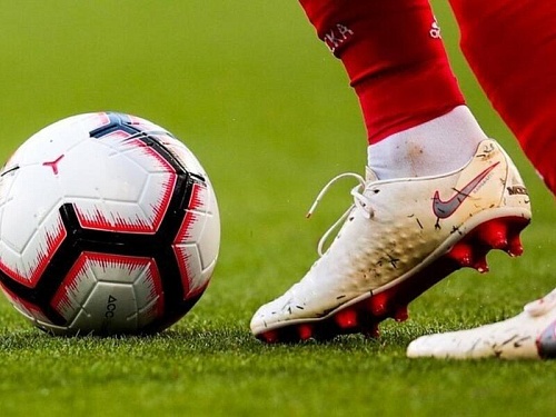 Тюменский «Геолог» проиграл футбольный матч в Ялуторовске