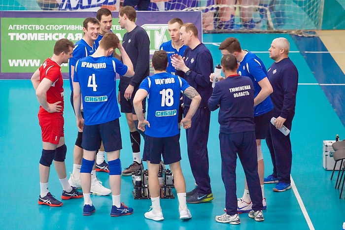 Смотрите на областном телеканале как волейболисты «Тюмени» сражались с «Динамо»