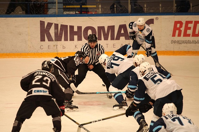 Фото Александра ЗЫРЯНОВА