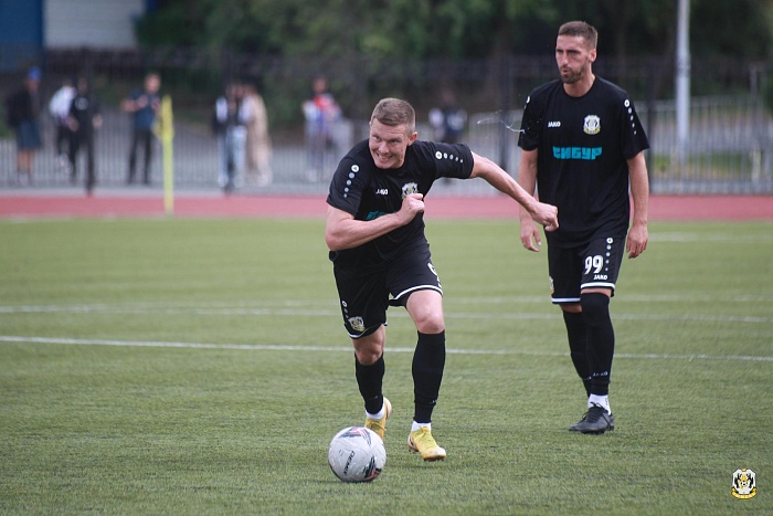 Футбольный клуб «Тюмень» одержал первую победу в межсезонье