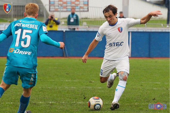 Экс-игрок футбольного клуба «Тюмень» Александр Дутов стал помощником Леонида Слуцкого в казанском «Рубине»