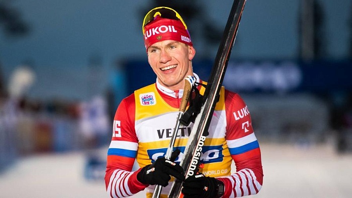 Герой Олимпиады-2018 Александр Большунов отмечает 31 декабря день рождения в ранге лидера Кубка мира