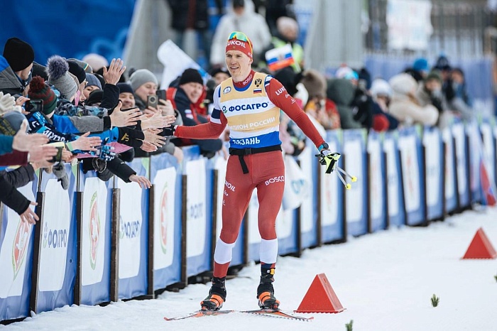 Тюменцы взяли лыжное серебро в эстафете, уступив лишь команде Большунова