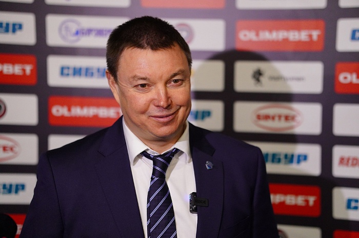 Исполняющий обязанности главного тренера ХК «Норильск» Евгений Филинов: «Тюменский хоккейный бог помог сопернику»