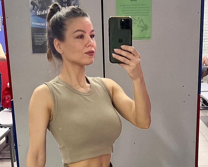 Бронзовый призёр Кубка Тюменской области по бодибилдингу Екатерина Иванова: «Меня очень воодушевляет, что происходит за кулисами и на сцене»