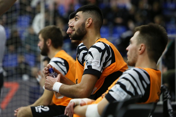 Чемпионат России по мини-футболу среди клубов PARI-Суперлиги. МФК «Тюмень» - КПРФ (Москва) – 3:3 (пен. 3:1) и 5:3