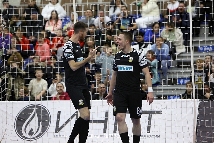 Чемпионат России по мини-футболу среди клубов PARI-Суперлиги. МФК «Тюмень» - КПРФ (Москва) – 3:3 (пен. 3:1) и 5:3