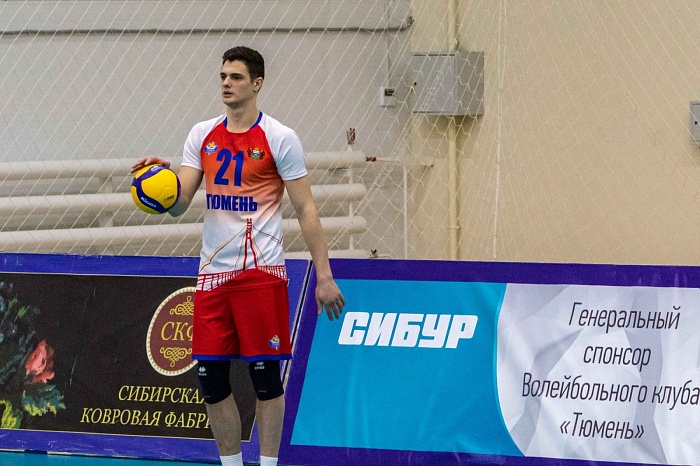 «Тюмень» проявила характер, уступая 0:2 по сетам, но проиграла на тай-брейке