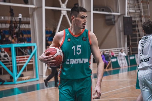 Тобольский «Нефтехимик» добыл две победы в Липецке